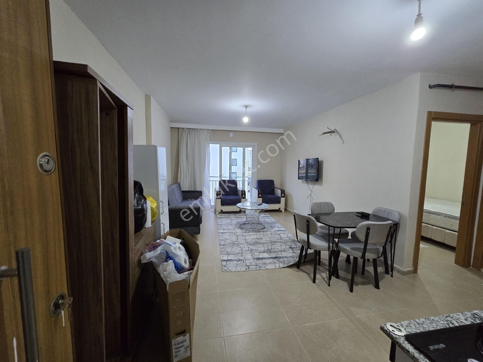 Kombili Sıfır Eşyalı Kiralık 1+1 Daire