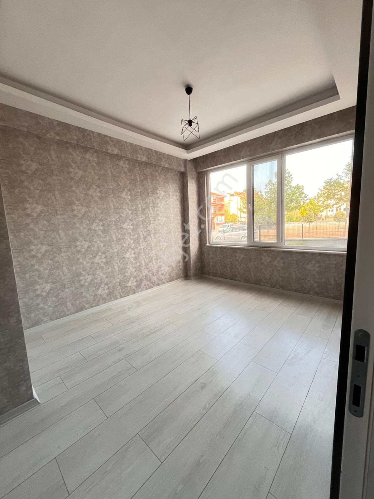 Acill!!! Selçuklu / Selehaddin Eyyubi Mh Satılık Firsat Daire