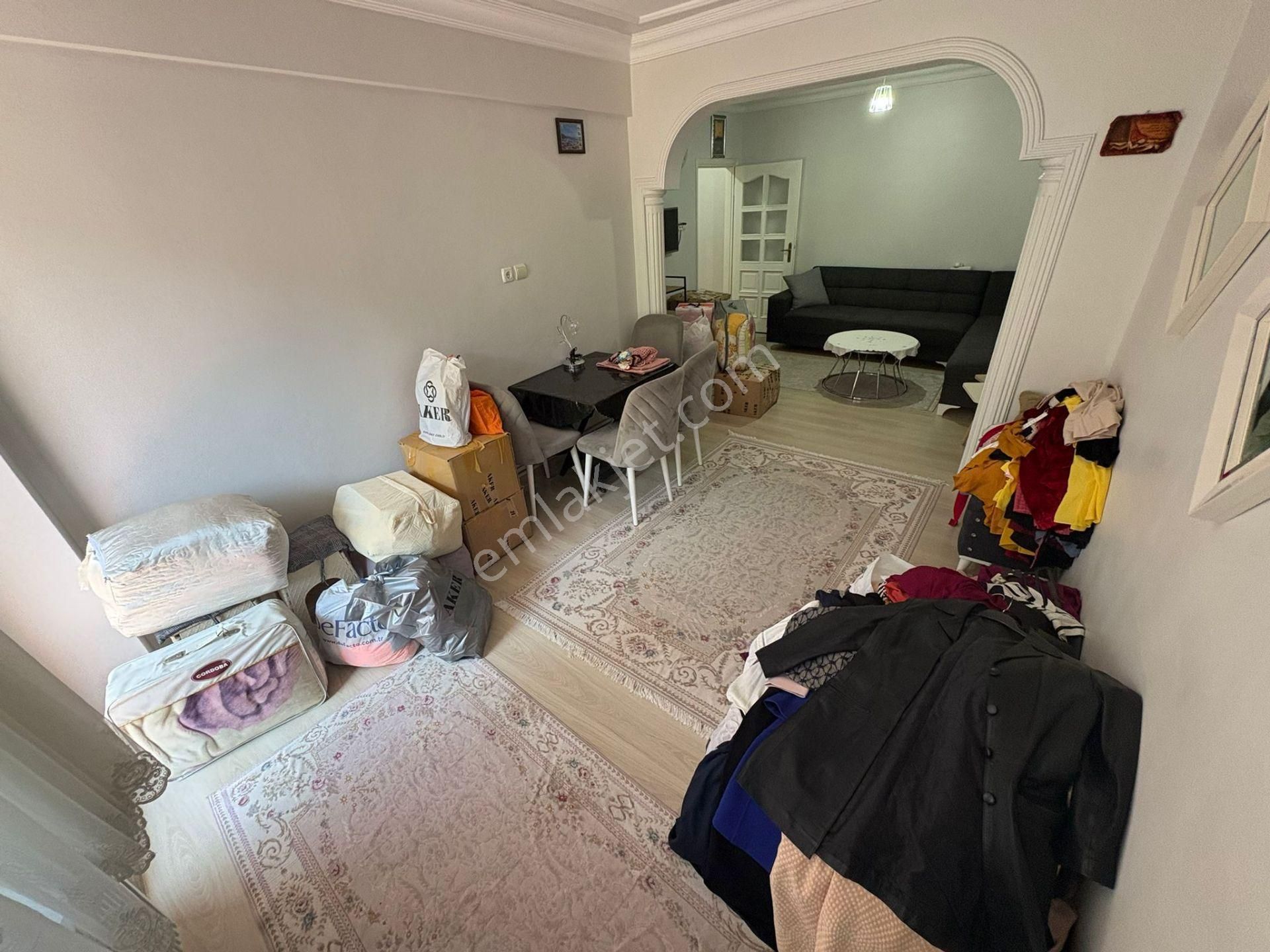 Cebeci Mah 2+1 85m2 2.kat Eşyalı Haseki Yürüme Mesafesi