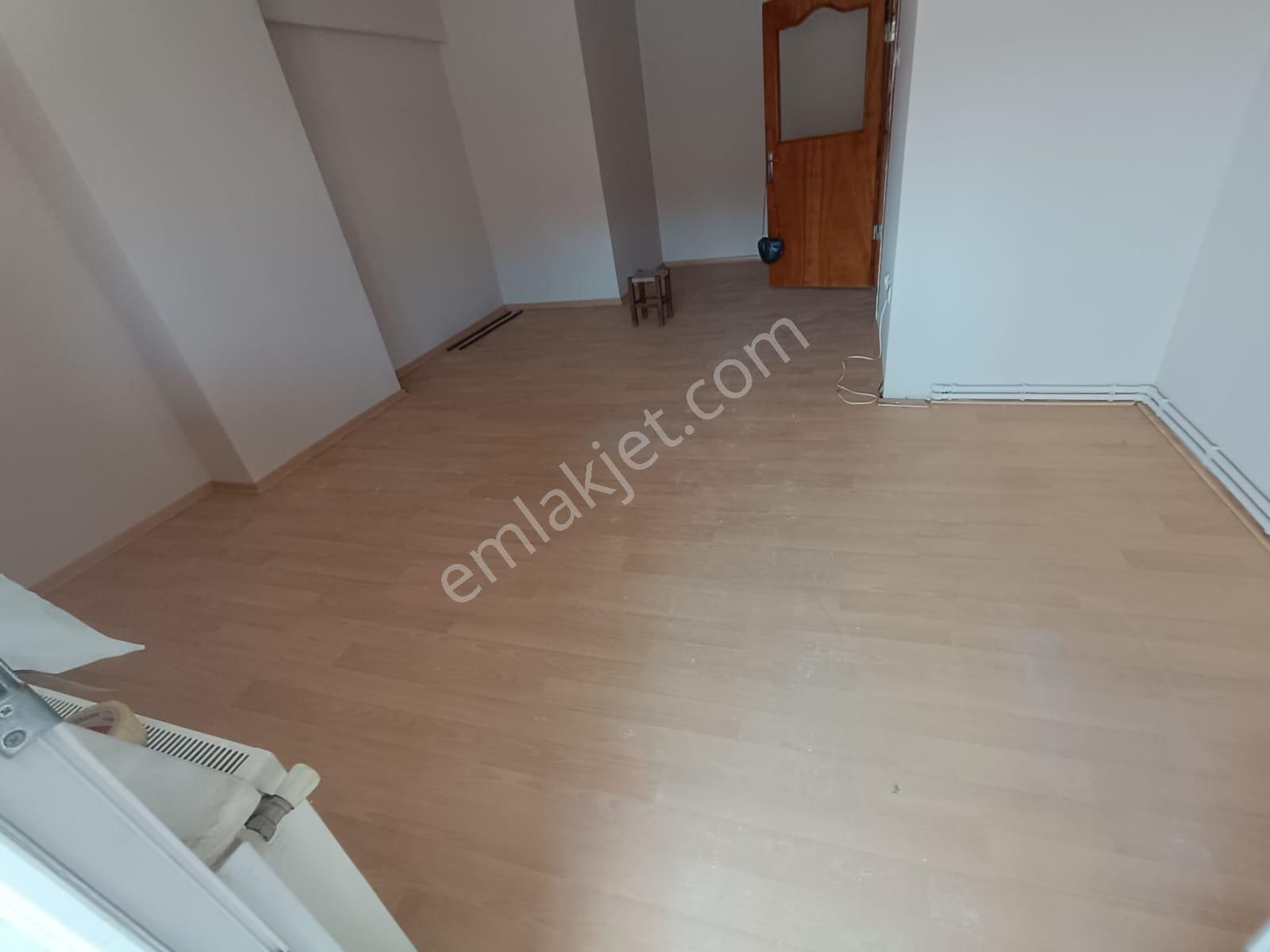 Avcılar Üniversite Mahallesi 2+1 Geniş Kiralık Daire
