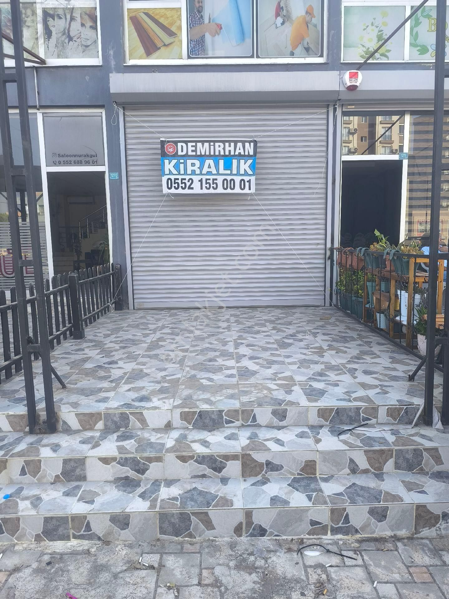 Demirhan Emlak'tan Anayola Sıfır İşyeri