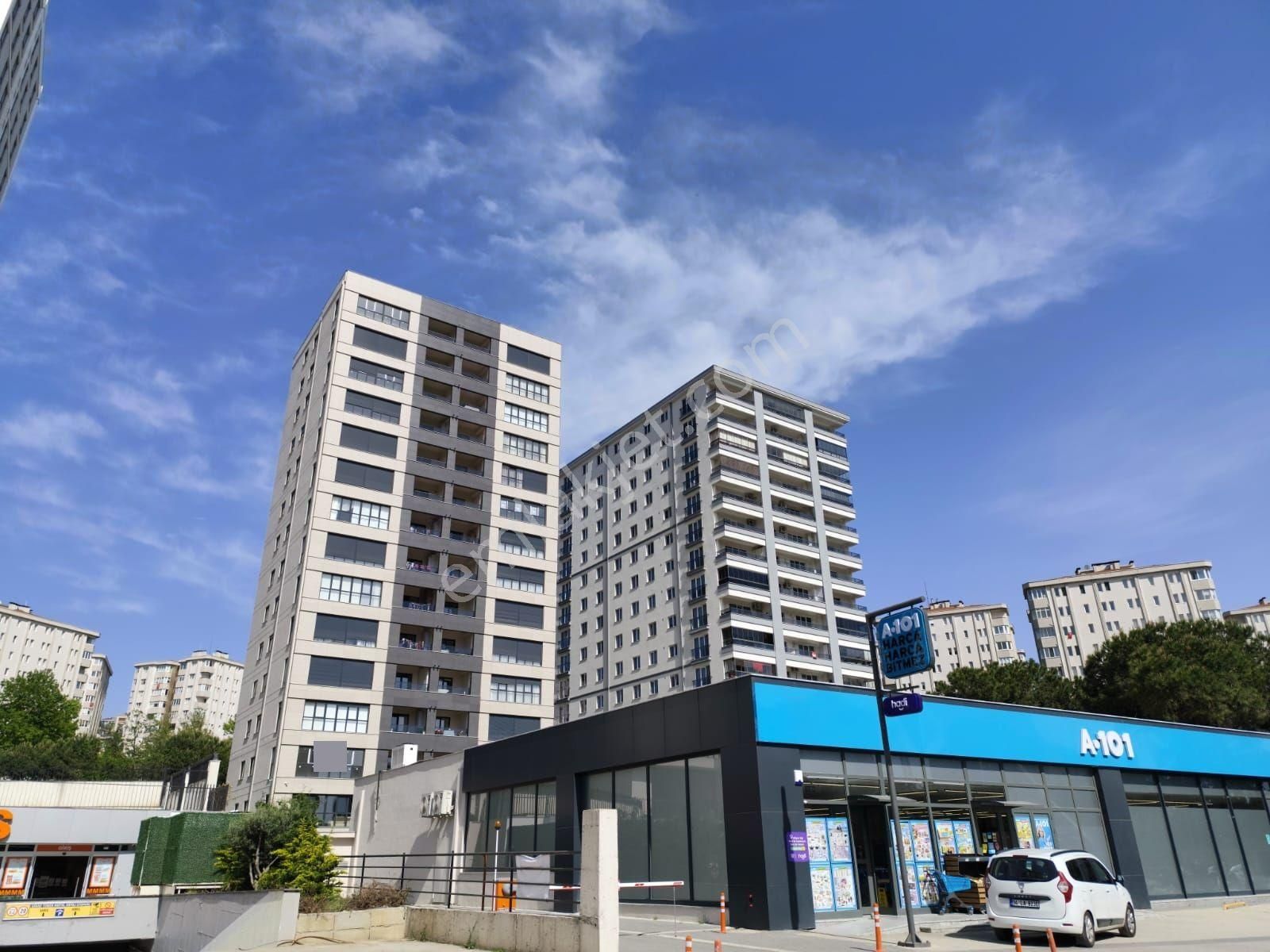 Mertcan Dan Güvenlikli-havuzlu Sitede İçi Özel Emsalsiz 4+1 180m2