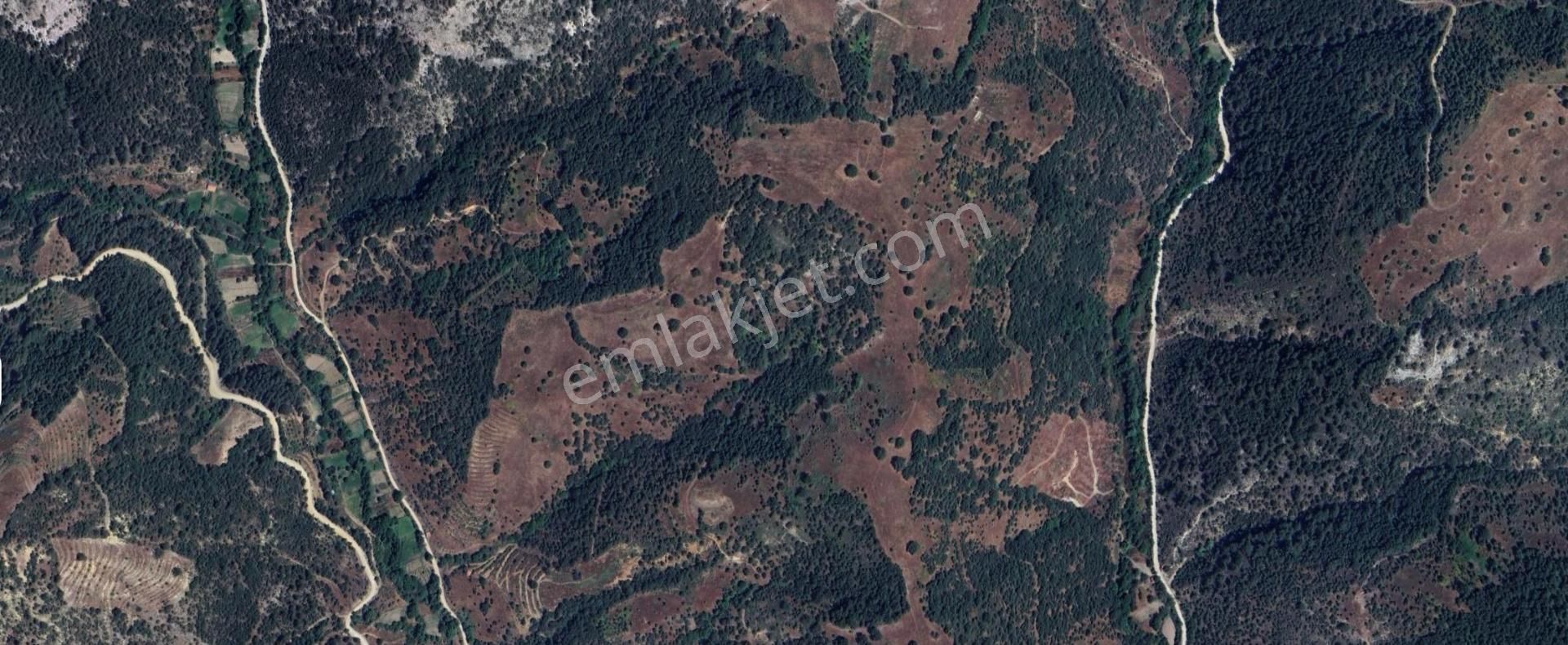 Balıkesir Bigadiç Bozbük Satılık Tarla 1336,73 M2