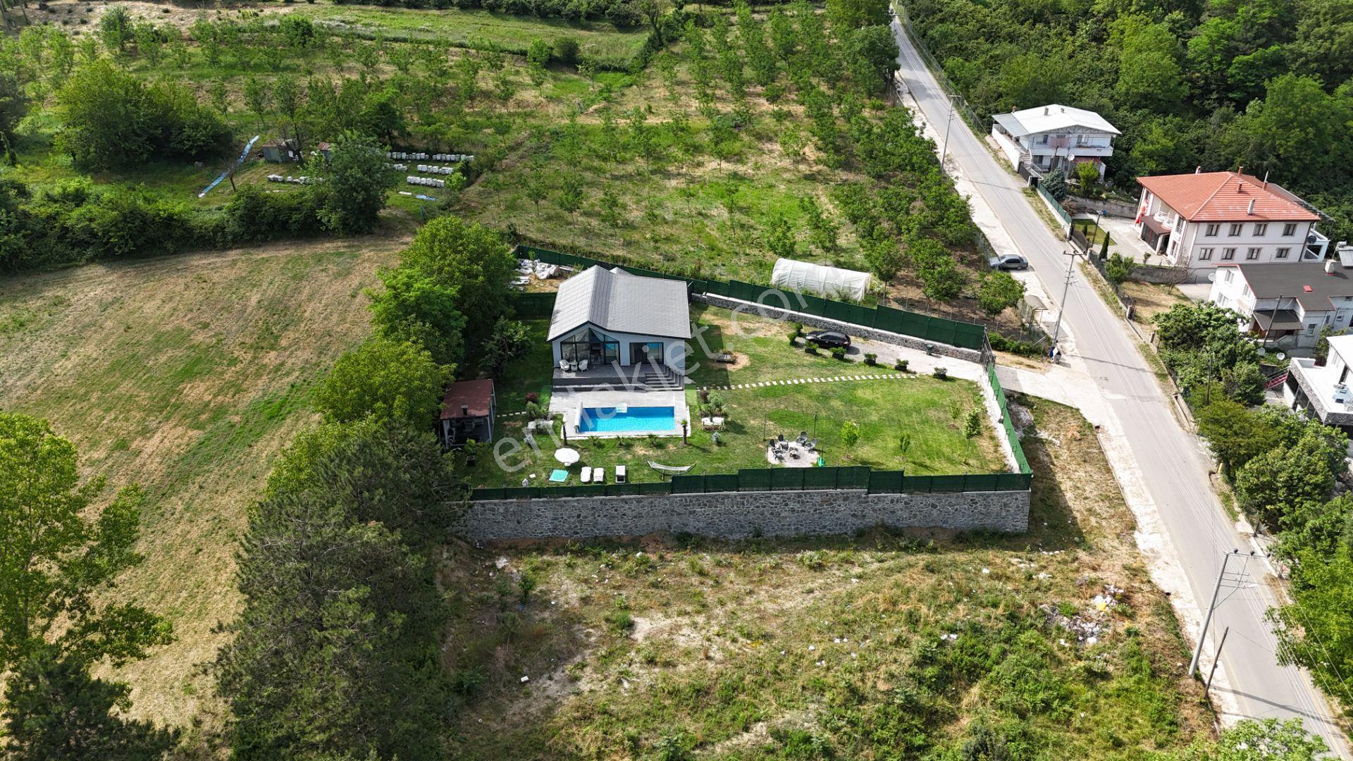Sapanca Turizm İşletme Belgeli Havuzlu Eşyalı Lüks Villa - Görsel 32