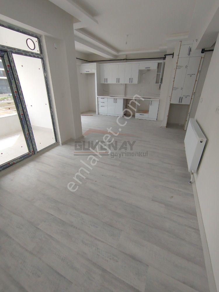 Güvenay - Çorum Fen Lisesi Civarı 2+1 Ara Kat Satılık Daire