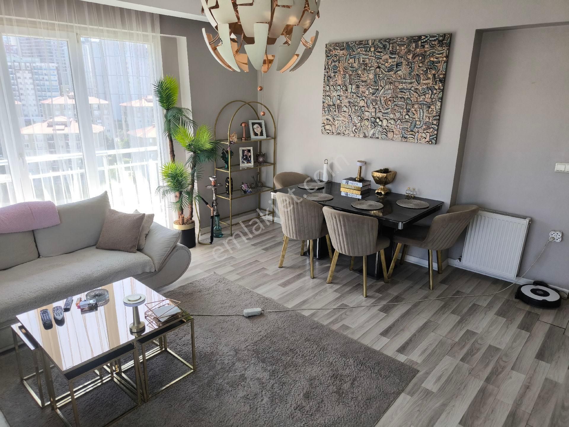 Gümüş Park Lüks Sitede Acil Satılık 3+1 Daire