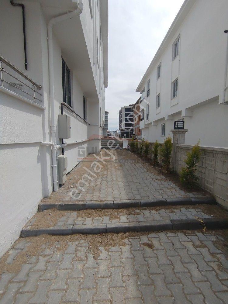 Güvenay - Çorum Fen Lisesi Civarı 2+1 Ara Kat Satılık Daire