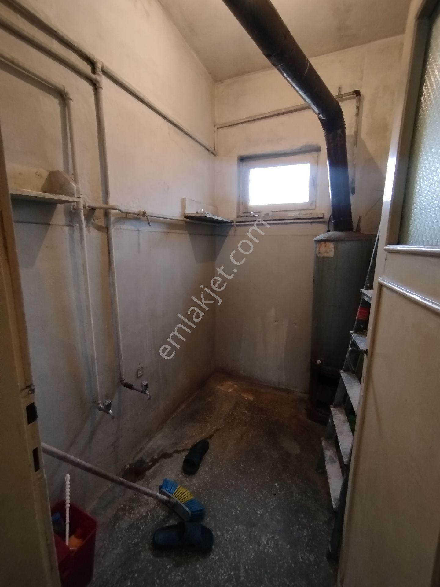 Sivas Satılık Bina Gülyurt Mah. 3 Katlı 380m2 - Görsel 24