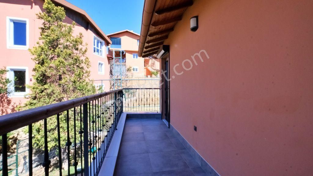 Alanya Oba Kızılcaşehir Mah.full Eşyalı Satılık 4+2 Villa - Görsel 32