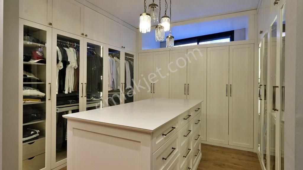 Alanya Oba Kızılcaşehir Mah.full Eşyalı Satılık 4+2 Villa - Görsel 17