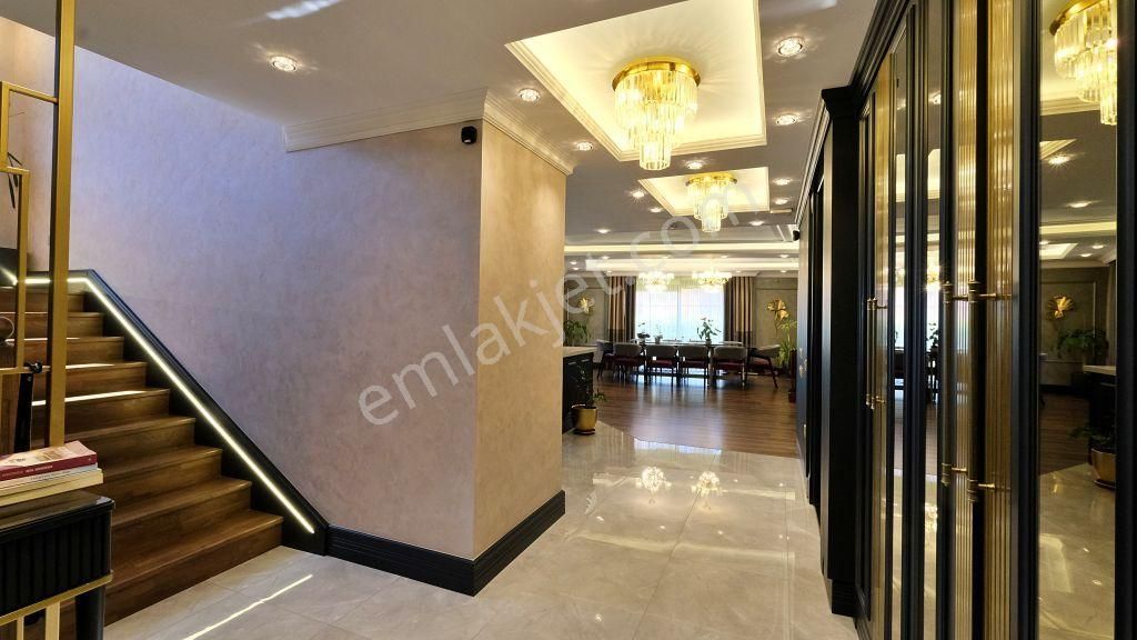 Alanya Oba Kızılcaşehir Mah.full Eşyalı Satılık 4+2 Villa - Görsel 28