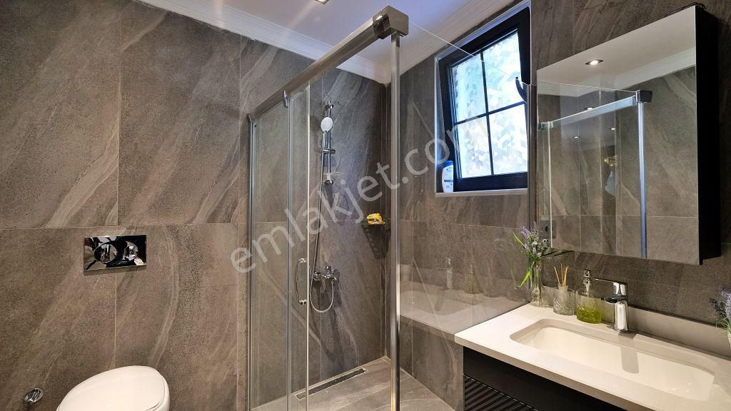 Alanya Oba Kızılcaşehir Mah.full Eşyalı Satılık 4+2 Villa - Görsel 25