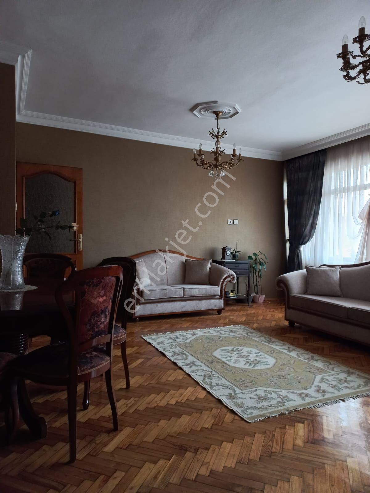 Sarıyer Rumeli Kavağı Sahile Yakın 3+1 Daire