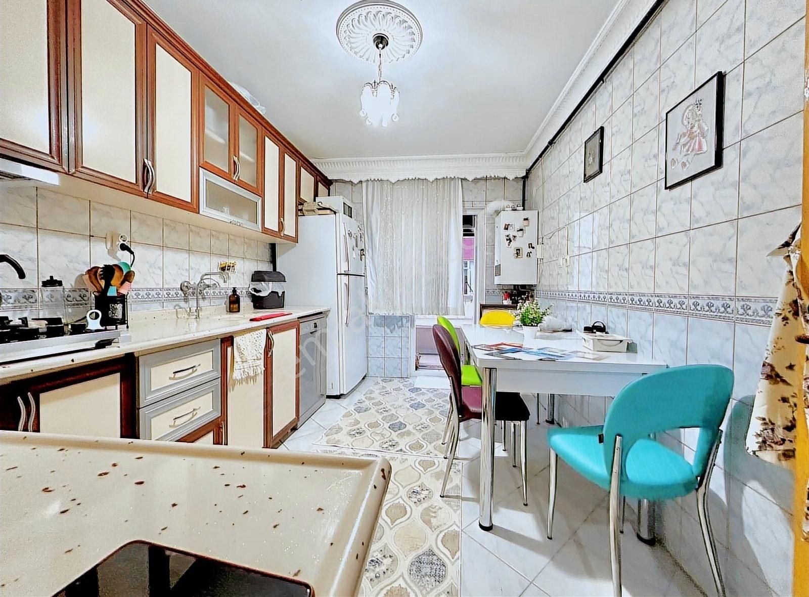 Bakırhan Emlak'tan Merkez'de 3+1 Orta Kat █ Kilerli Masrafsız █
