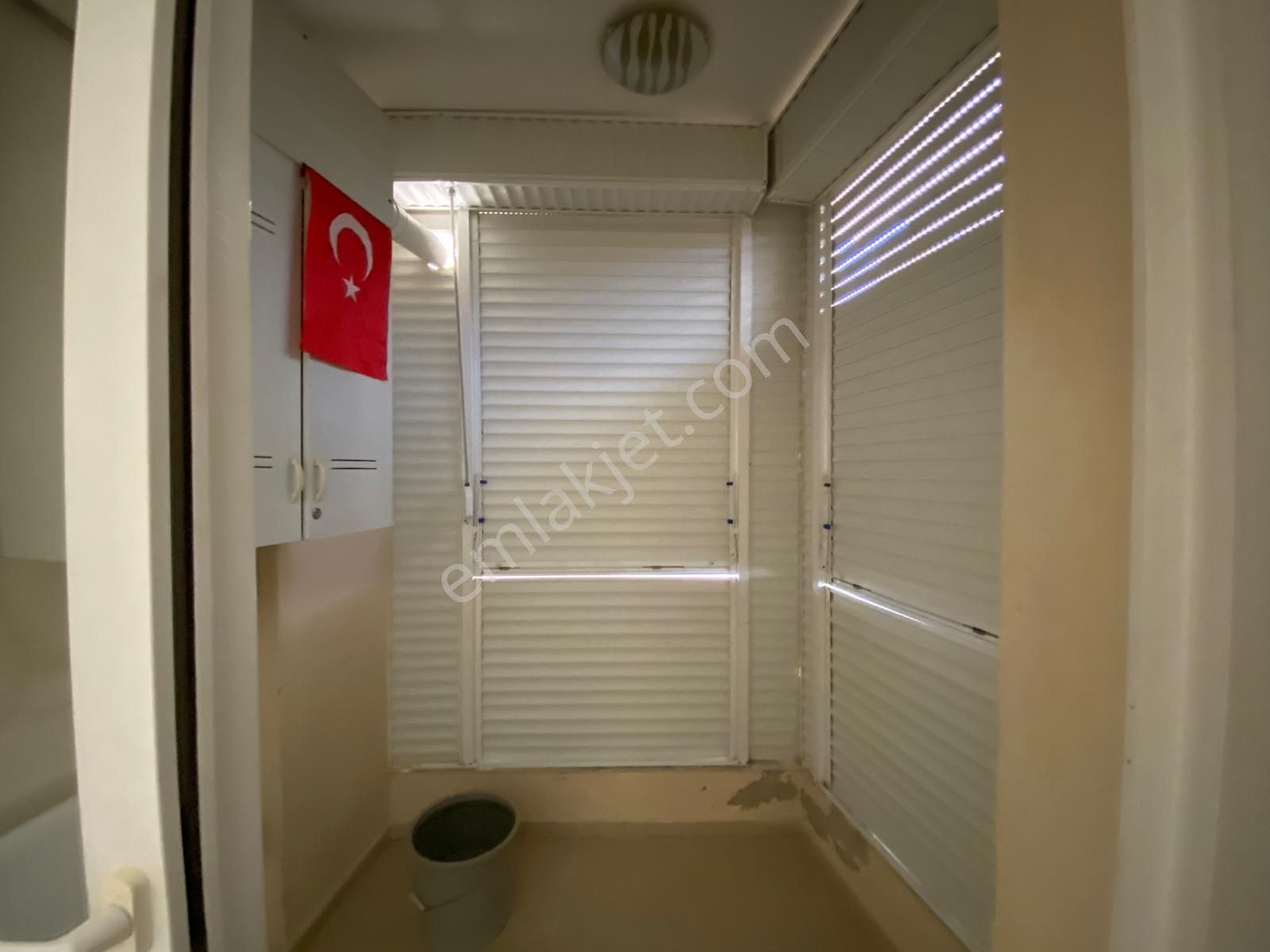 Arga'dan Buca Hürriyet Mahallesinde 3+1 Kiralık Daire. - Görsel 15