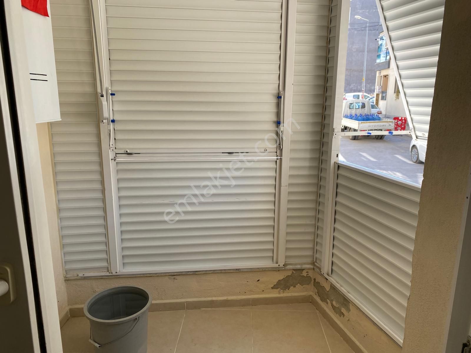 Arga'dan Buca Hürriyet Mahallesinde 3+1 Kiralık Daire. - Görsel 26