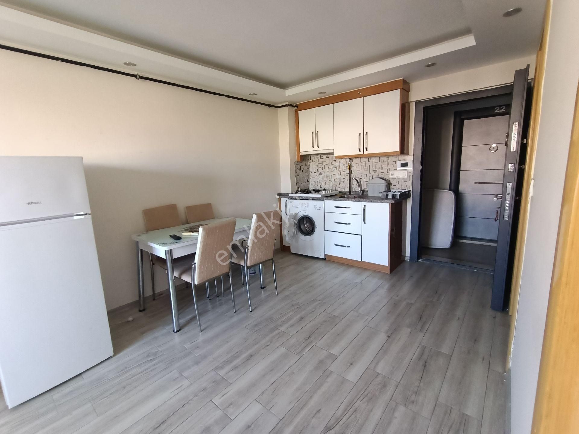 Tercih'ten Bayramyeri Hastane Yakını 1+1 Ara Kat Apart
