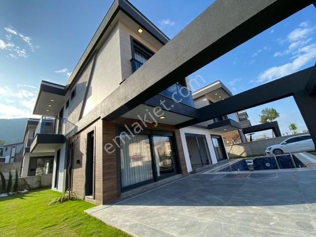 Kuşadası Güzelçamlı Mevki Ormana Komşu Yeni Müstakil Villa - Görsel 20