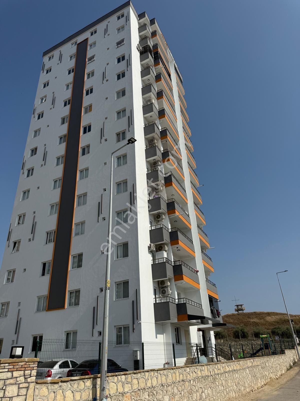 Demirhan Emlak'tan Uygun Fiyata Satılık Daire