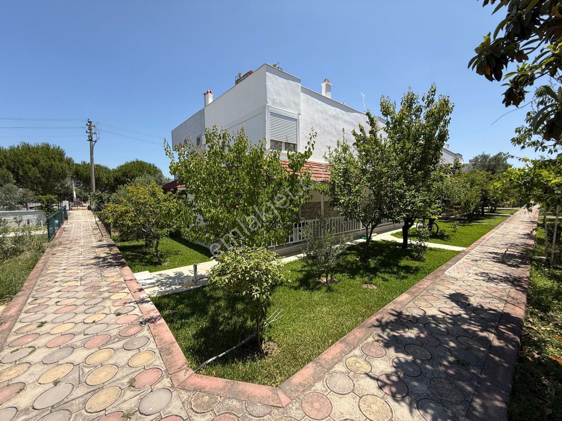 İzmir Dikili Salihleraltında 3+1 Full Tadilatlı Satılık Villa - Görsel 2