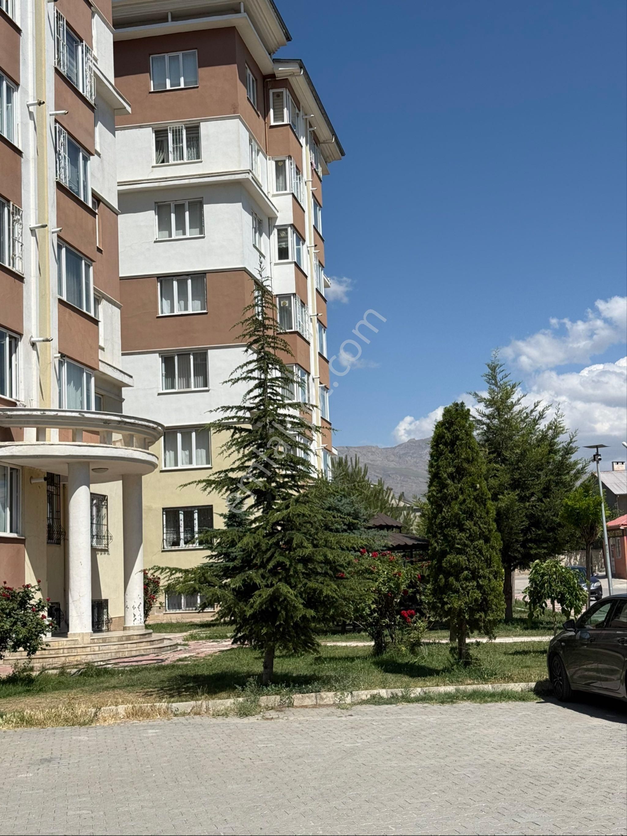 3+1 Ful Eşyalı Site İçerisinde Kiralık Daire