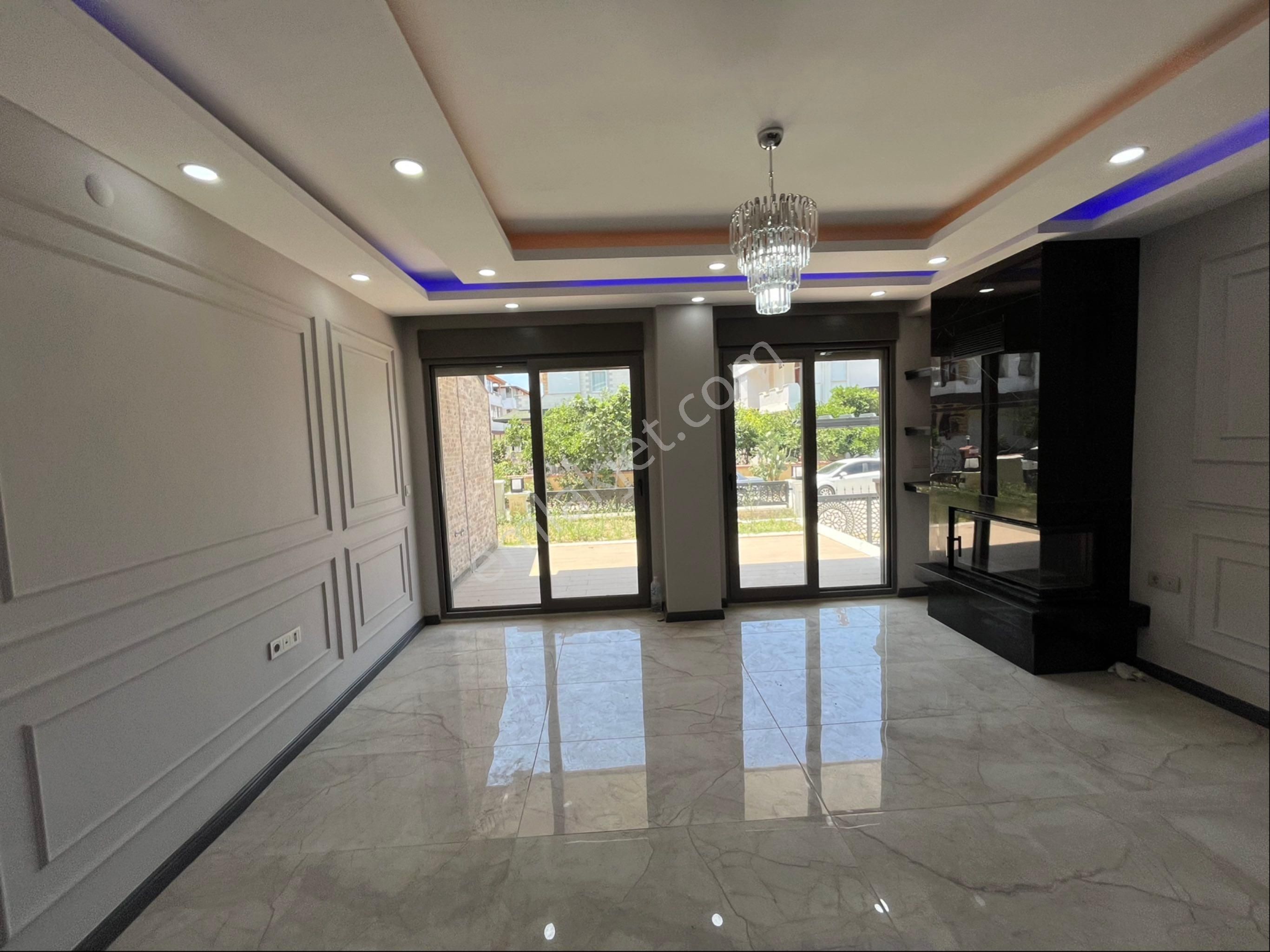 Mert Dinç Emlaktan Güre Sahilinde 4+1 Triplex Geniş Bahçeli Köşe Villa - Görsel 17