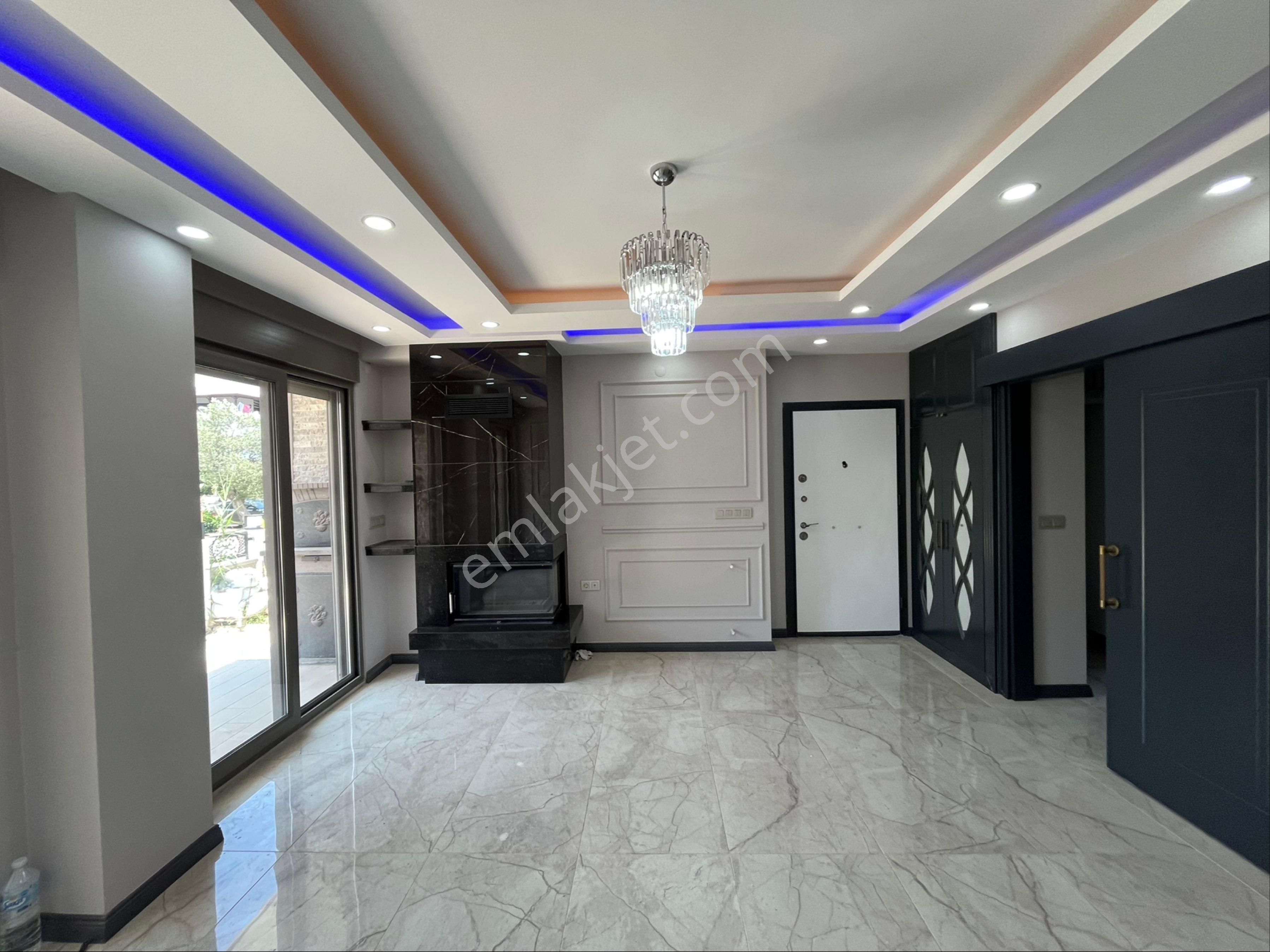 Mert Dinç Emlaktan Güre Sahilinde 4+1 Triplex Geniş Bahçeli Köşe Villa - Görsel 9