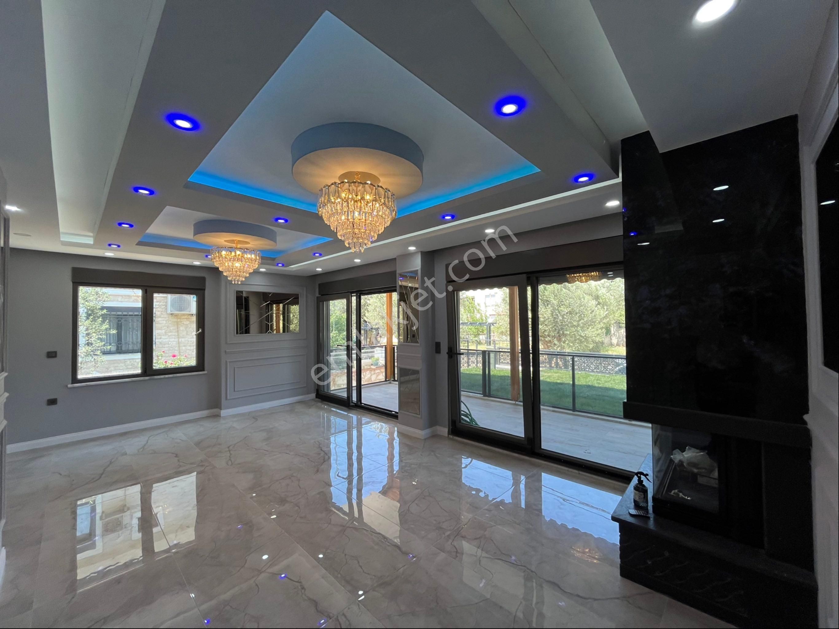 Güre Sahilinde 6+1 Ultra Lüx Villa - Görsel 11