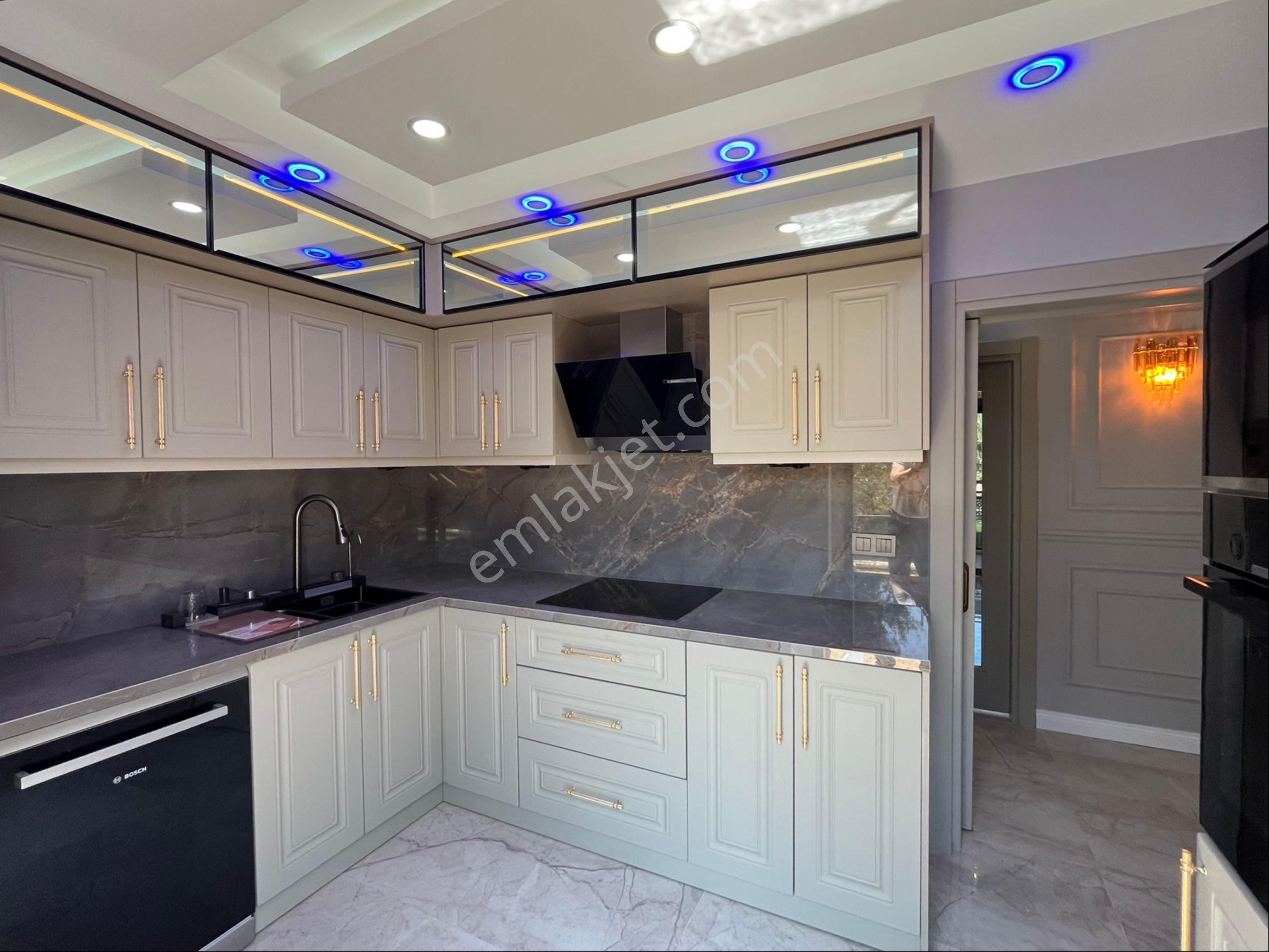 Güre Sahilinde 6+1 Ultra Lüx Villa - Görsel 14