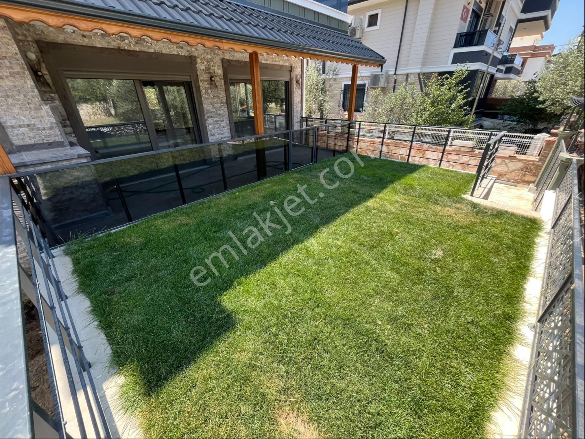 Güre Sahilinde 6+1 Ultra Lüx Villa - Görsel 2