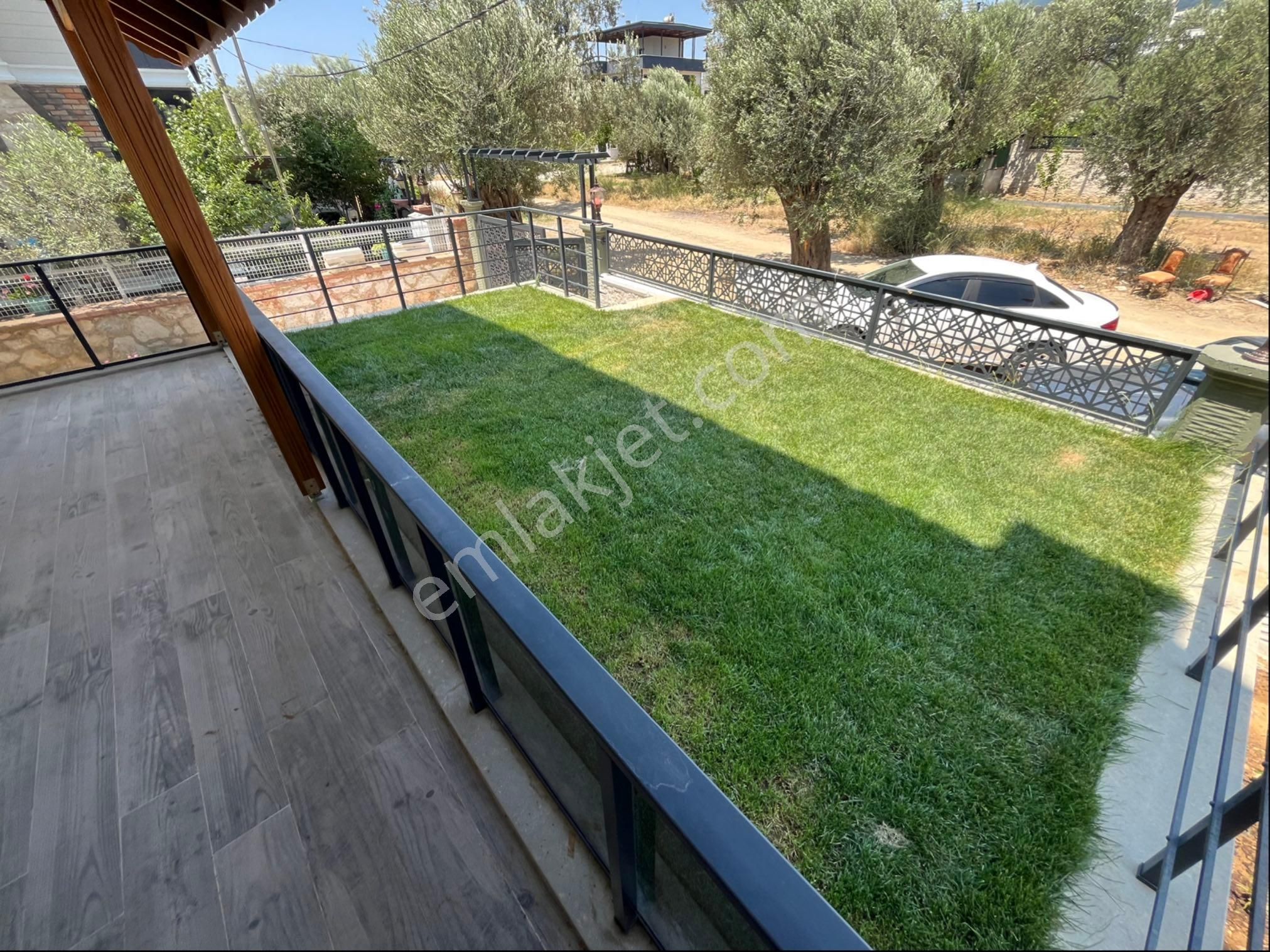 Güre Sahilinde 6+1 Ultra Lüx Villa - Görsel 5