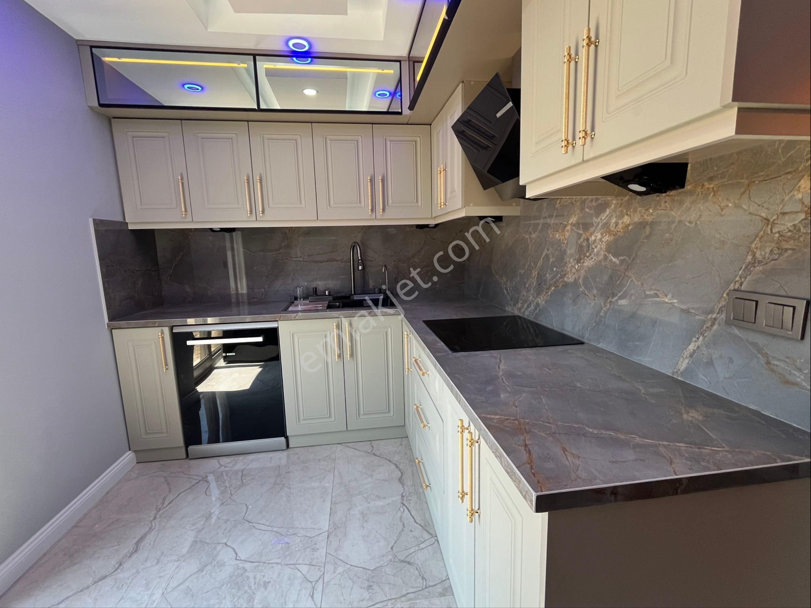 Güre Sahilinde 6+1 Ultra Lüx Villa - Görsel 13