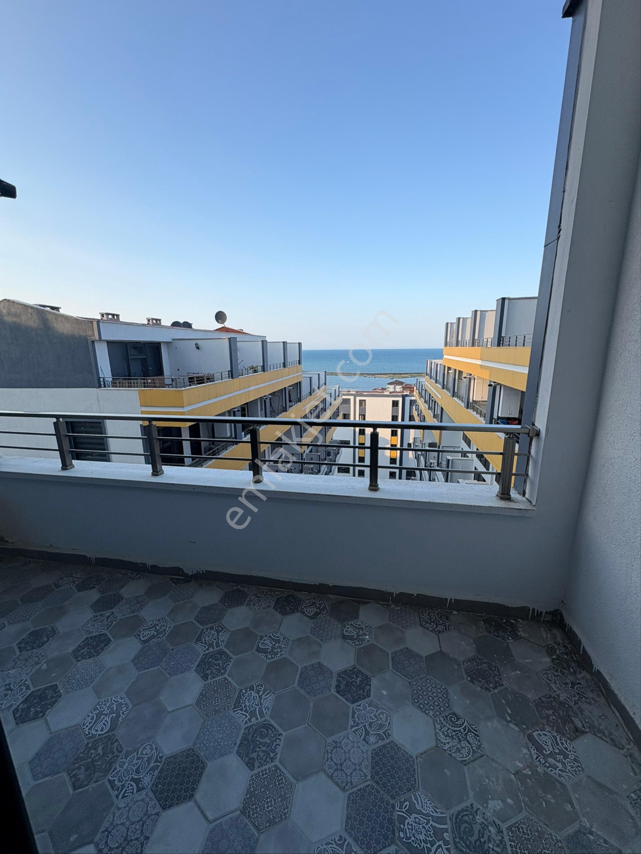 Körfez’de Tramvaya Sıfır Modern Yapılı Dubleks Daire - Görsel 7