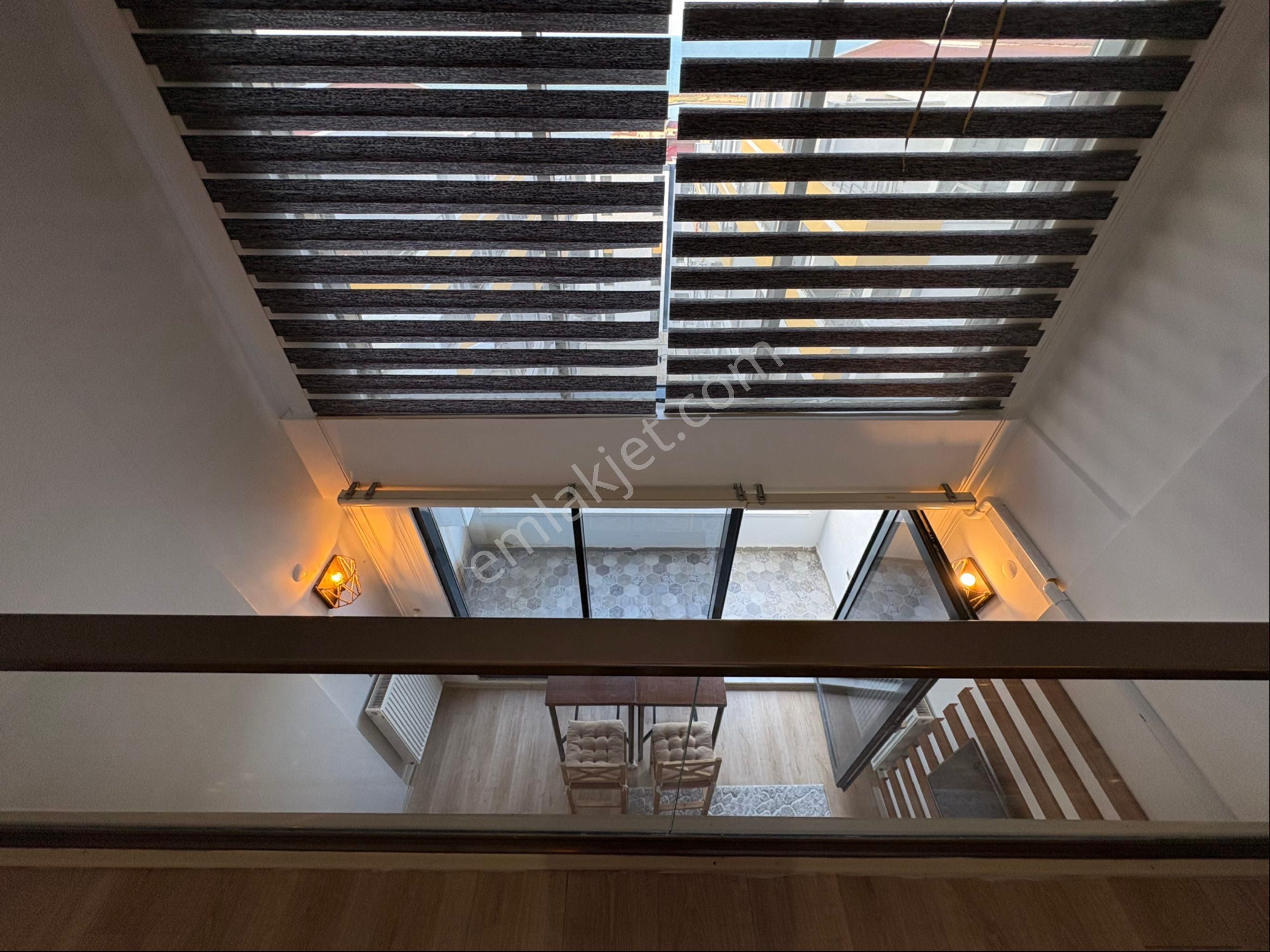 Körfez’de Tramvaya Sıfır Modern Yapılı Dubleks Daire - Görsel 9