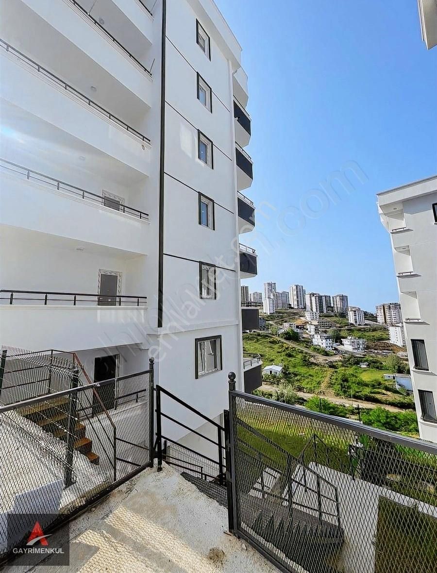 Atakumda 3+1 Deniz Manzaralı Sıfır Daire