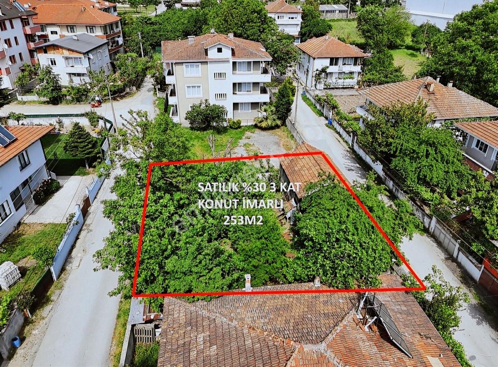 Alemdar Gayrimenkul'den Hendek Rasimpaşa %30 İmarlı 253 M2 Arsa