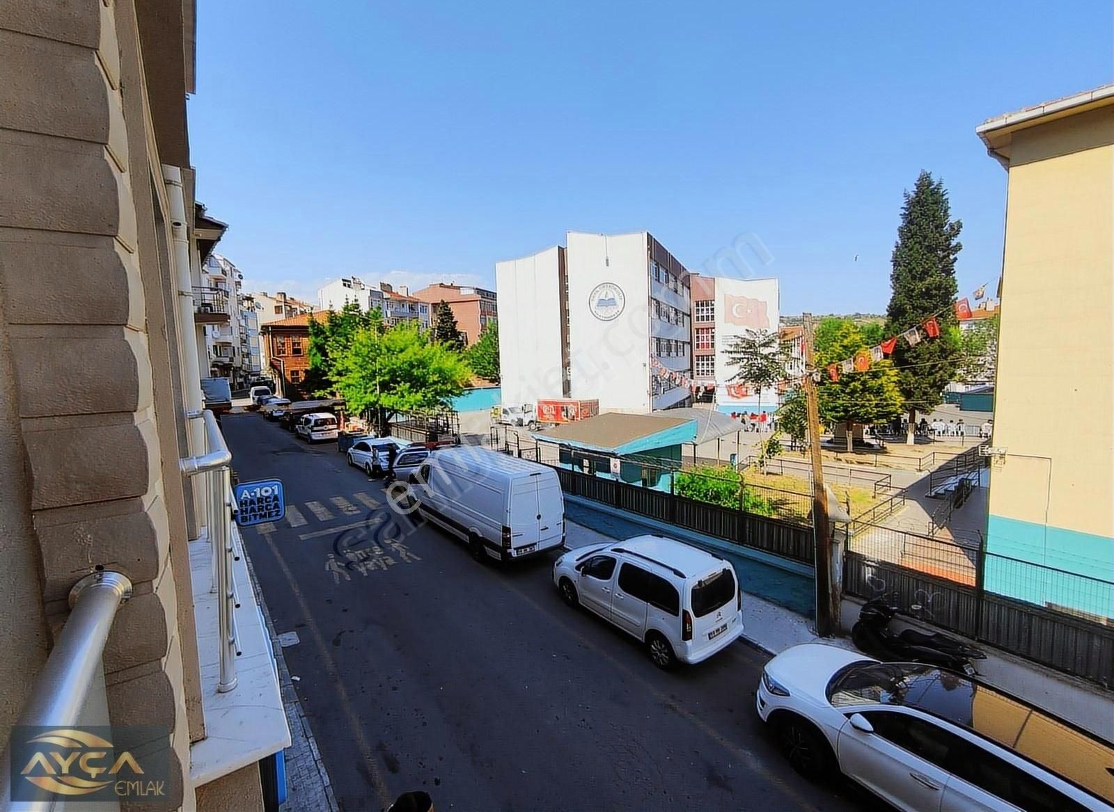 Çarşı Merkeze Ve Sahile Yakın Ayçadan Kir. Ful Eşyalı 2+1 Daire