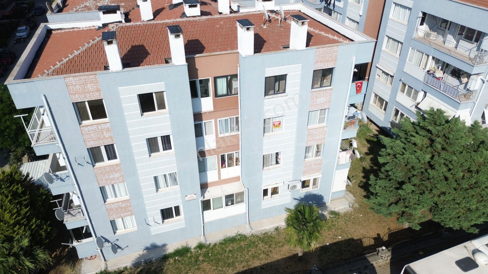 Turyaptan Aliağa Siteler Mahallesinde Satılık 3+1 Daire