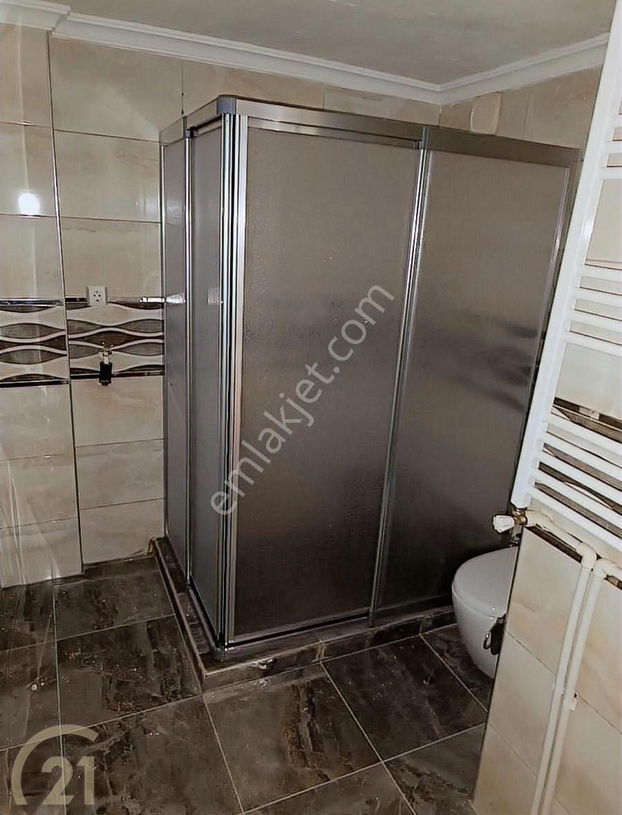 C21 Loca'da Atatürk Mahallesinde Kiralık 2+1 Daire