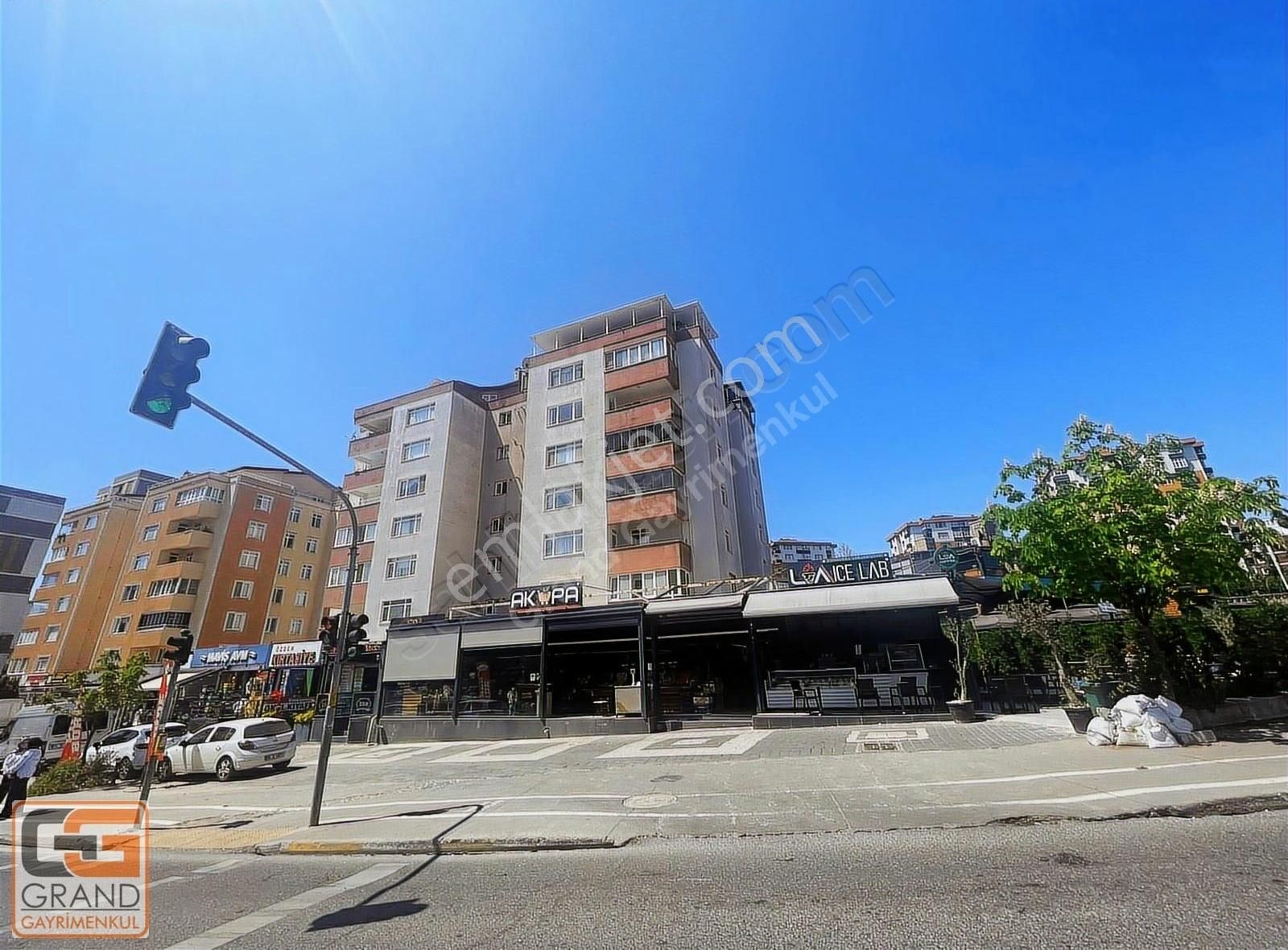 Grand /pendik Yenişehir'de 3+1 Geniş Satılık Daire