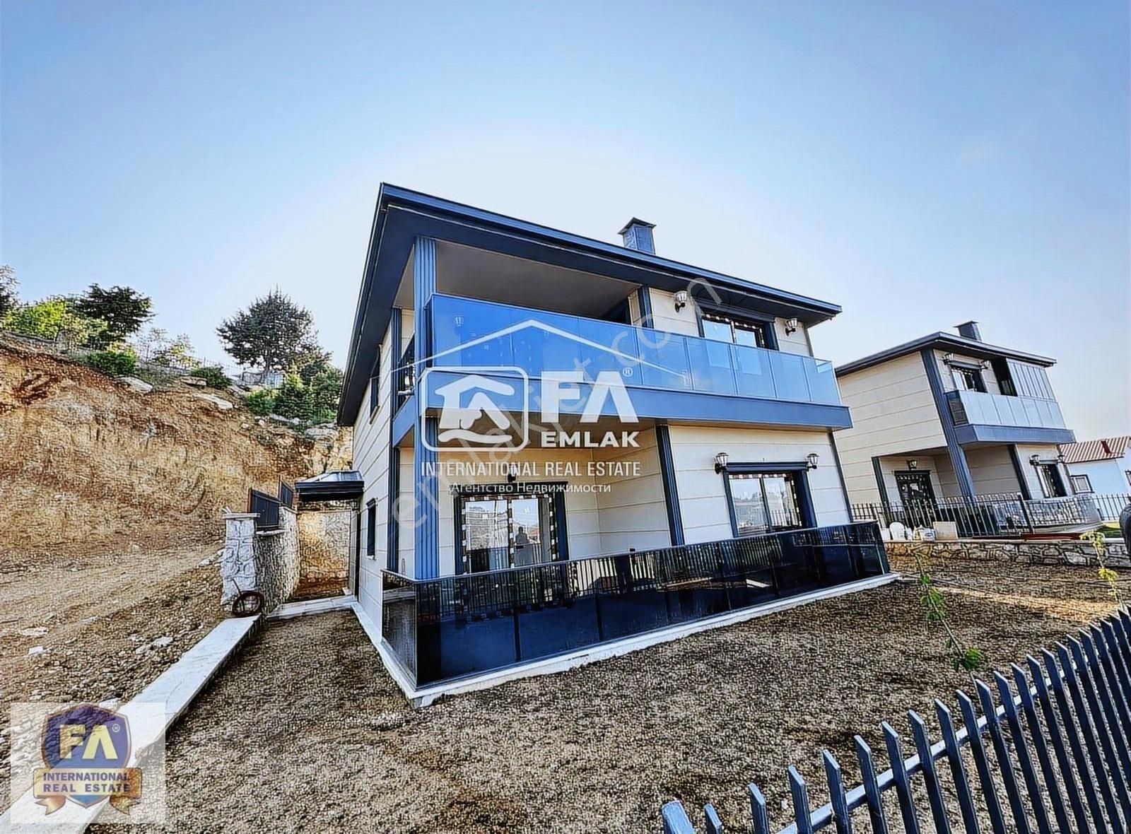 Ayvagediği Yaylası 480 M²arsa İçinde Manzaralı S.lüks Sıfır Vill