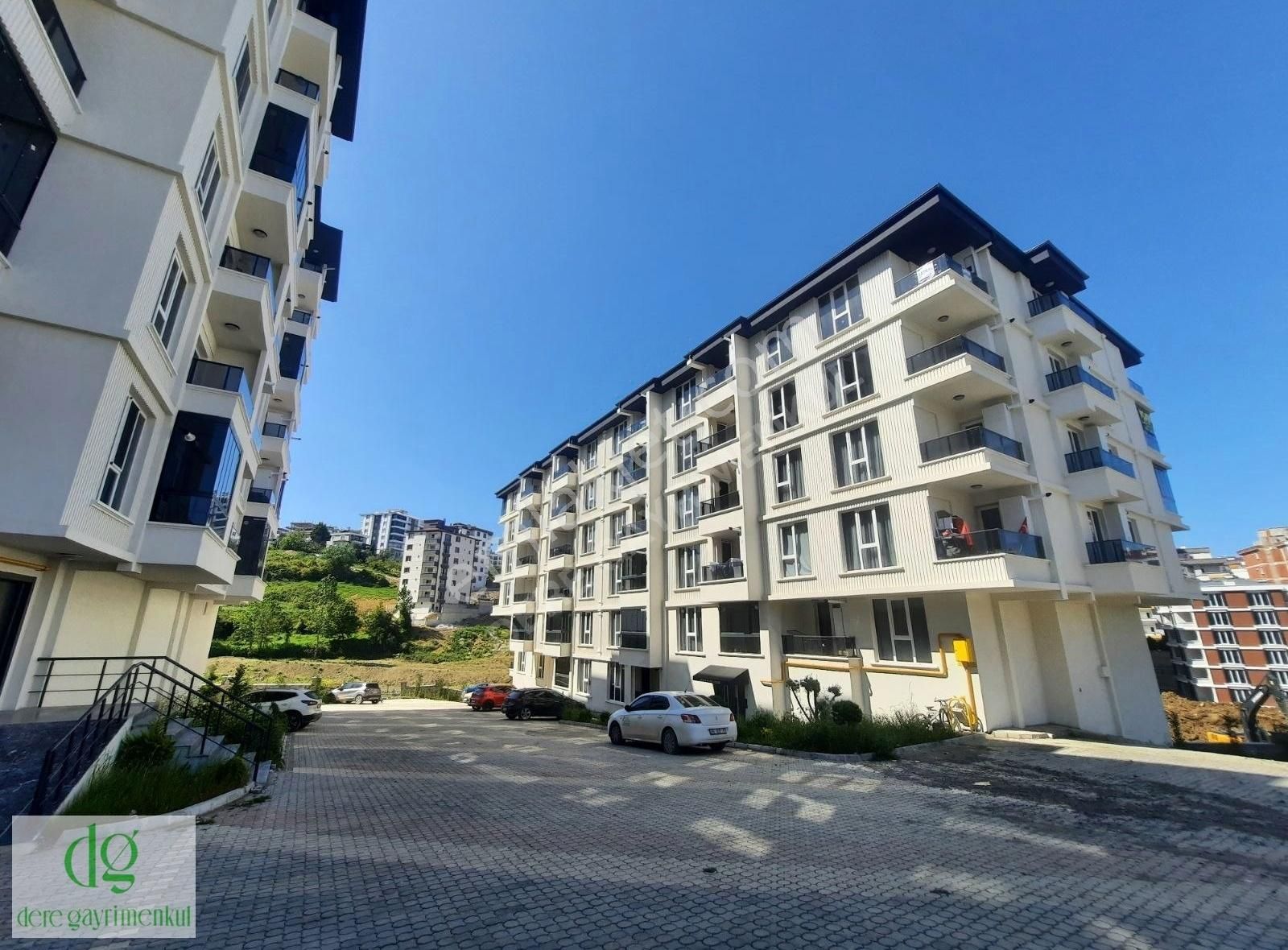 Dere Gayrimenkulden Körfez Mahallesinde Eşyalı Satılık 1+1 Daire