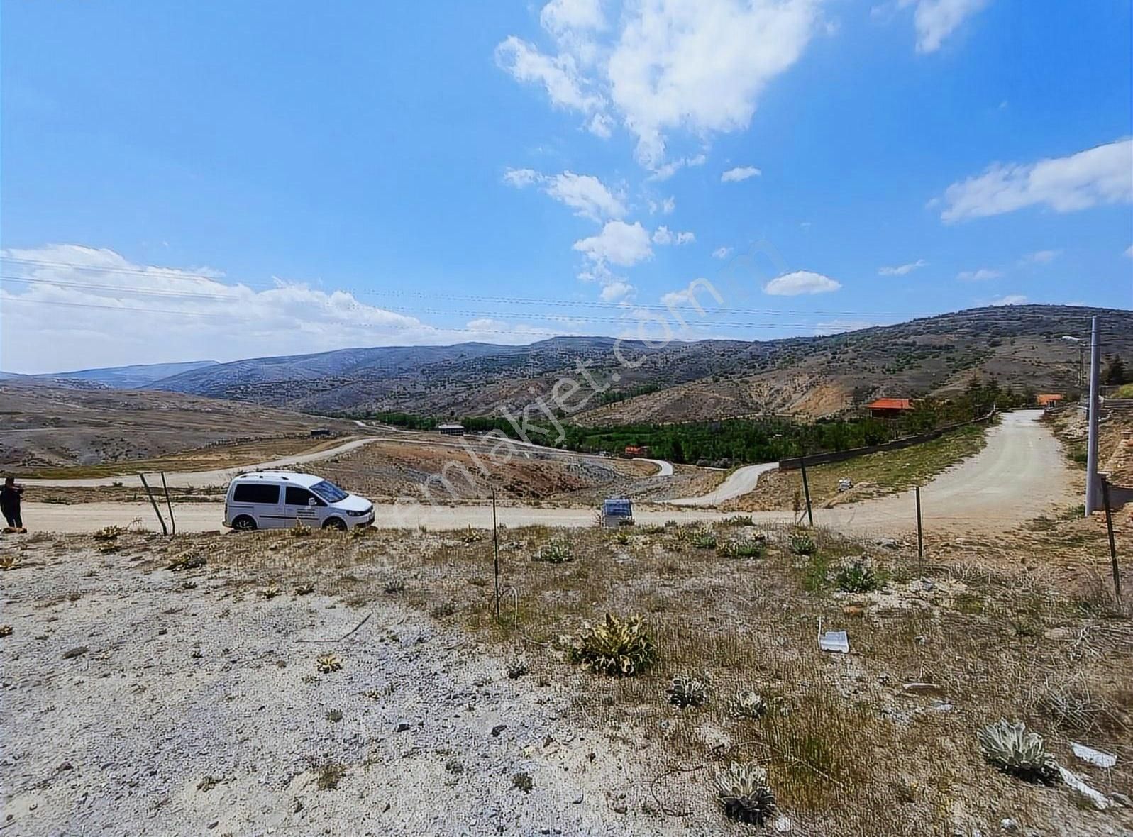 Acil Satılık İmarlı Arsa