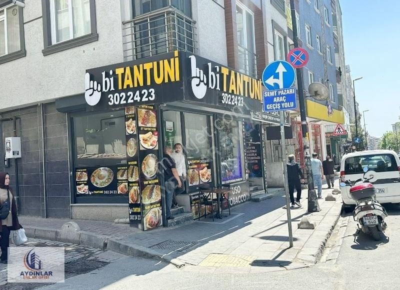 Yenibosna Ahmet Yesevi Caddesi Üzeri 40m2 Satılık Depolu Dükkan