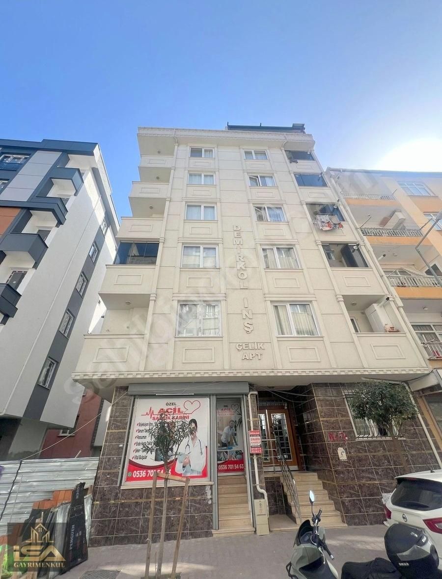 İsa Gayrimenkul Den Hürriyet Mah 5 Yıllık 2+1 65 M2 3 Kat Daire
