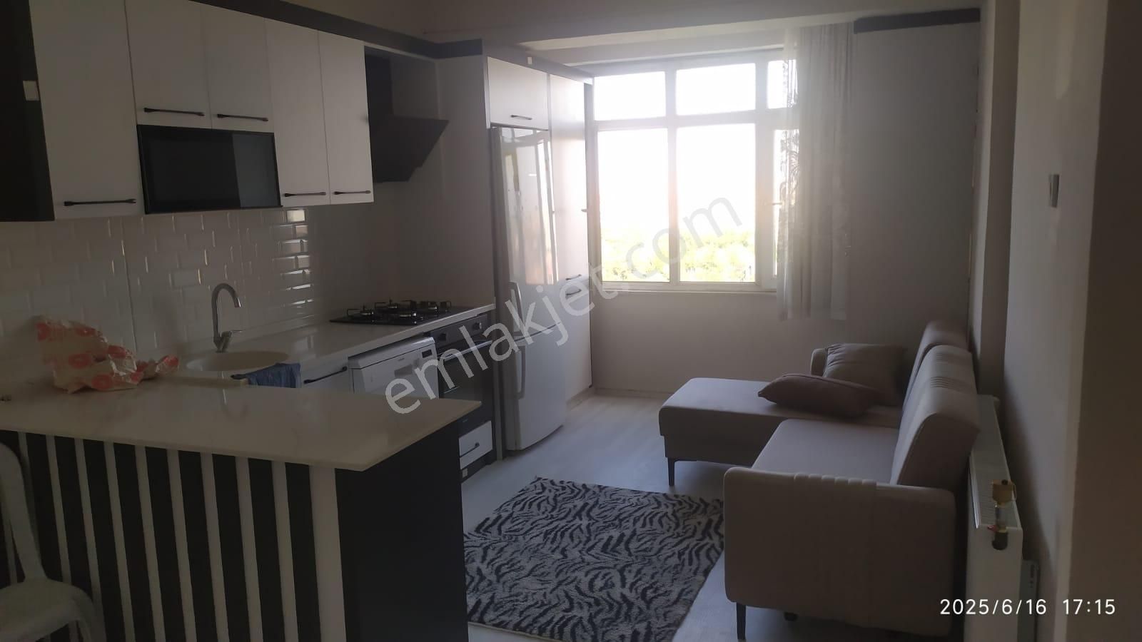 Eşyalı- Kiralık 1+1 Geniş Stüdyo Daire