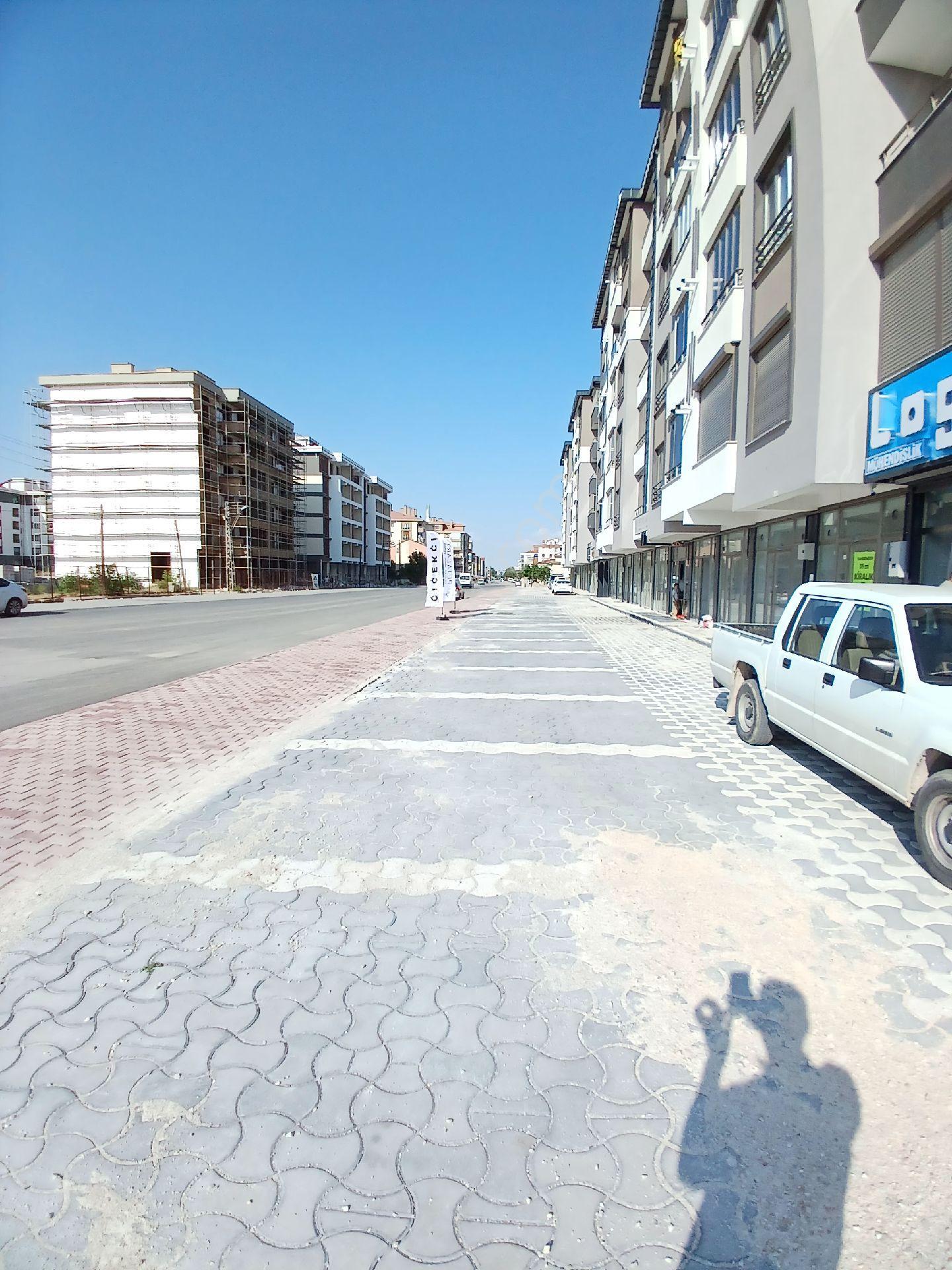 Kocalardan İşgalaman Mevlana Kültür Merkezi Yakını Kira Getirisi Yüksek 30 M2 Dükkan - Görsel 4