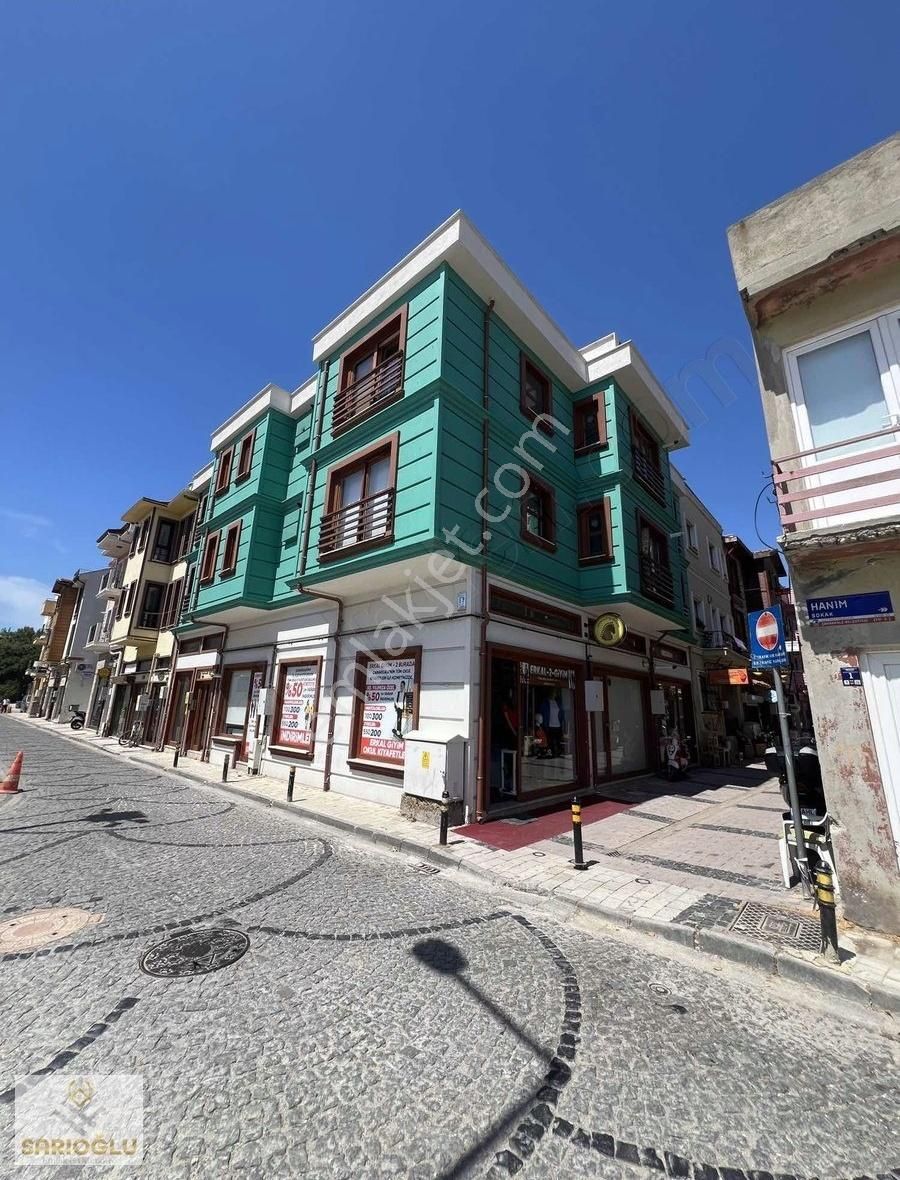 Çanakkale Merkez Çarşı Caddesinde Satılık 1+1 Daire