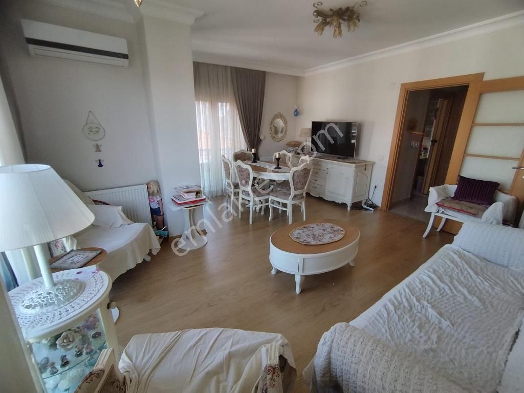 8 Yıllık 3+1 Teraslı Ön Dubleks - Görsel 3