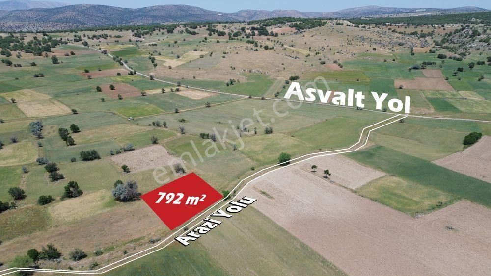 Konya / Meram / Kilistra Mahallesinde 792 M² Müstakil Tapulu Tarla